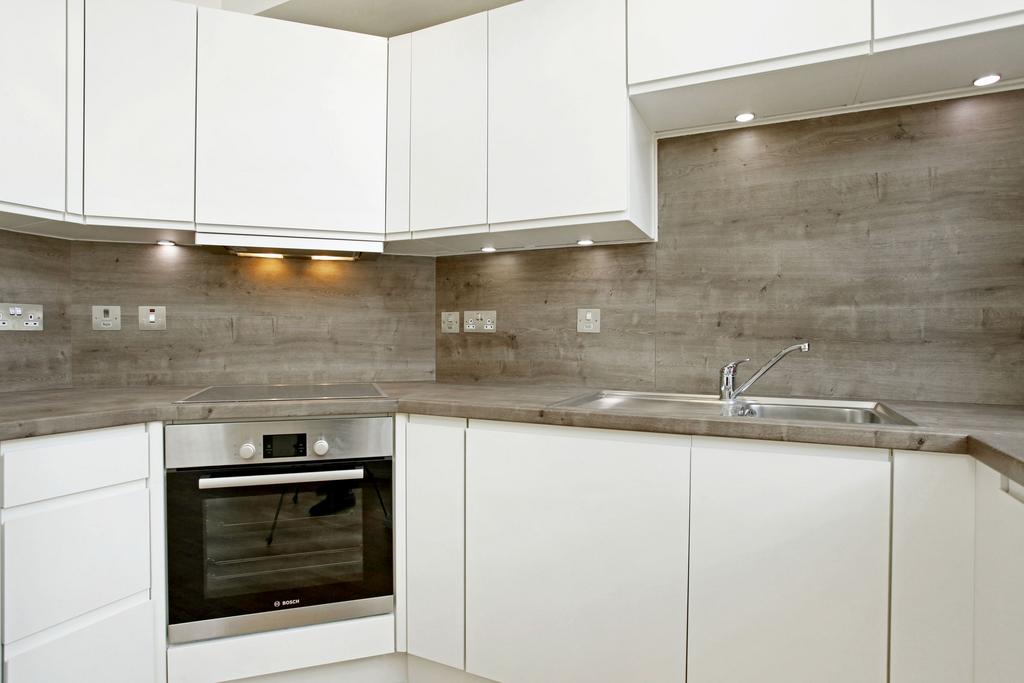 Apartment in London - View 4