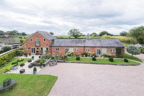 3 bedroom barn conversion for sale, Swanwick Green, Norbury