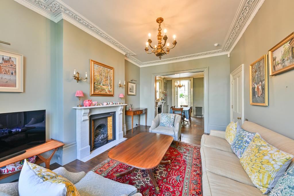 House in London, Brompton - More