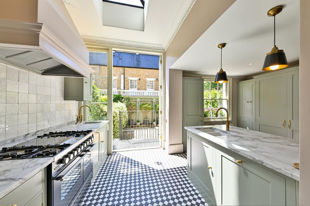 House in London, Brompton - View 2