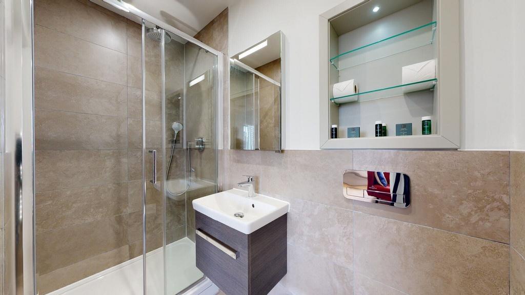 Apartment in Wembley - View 5