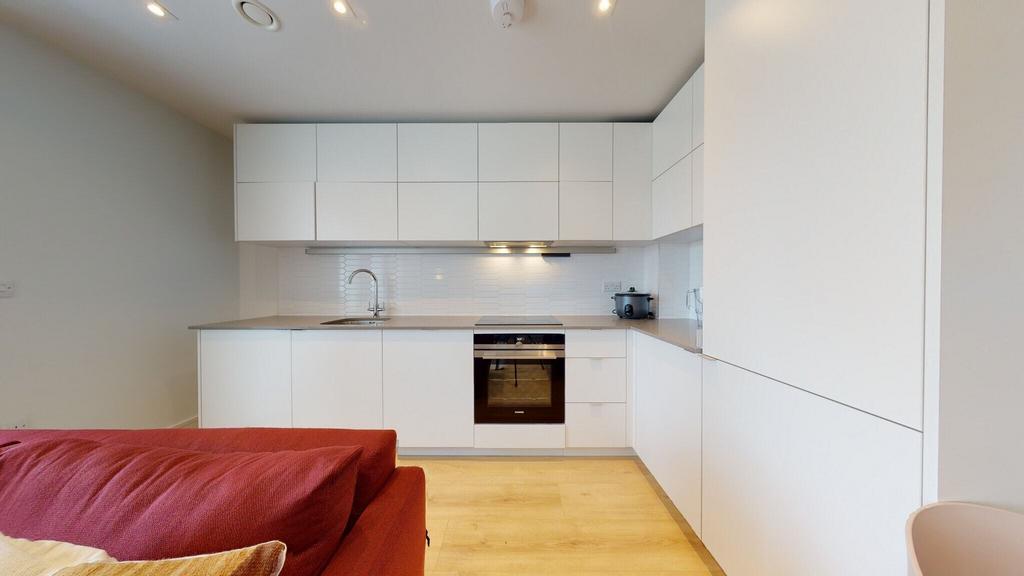 Apartment in Wembley - View 2