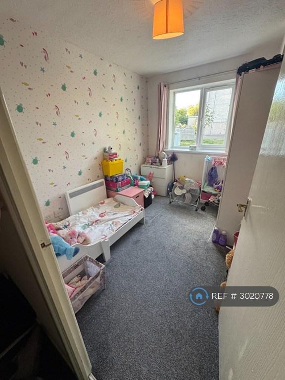 Apartment in Southampton - View 3