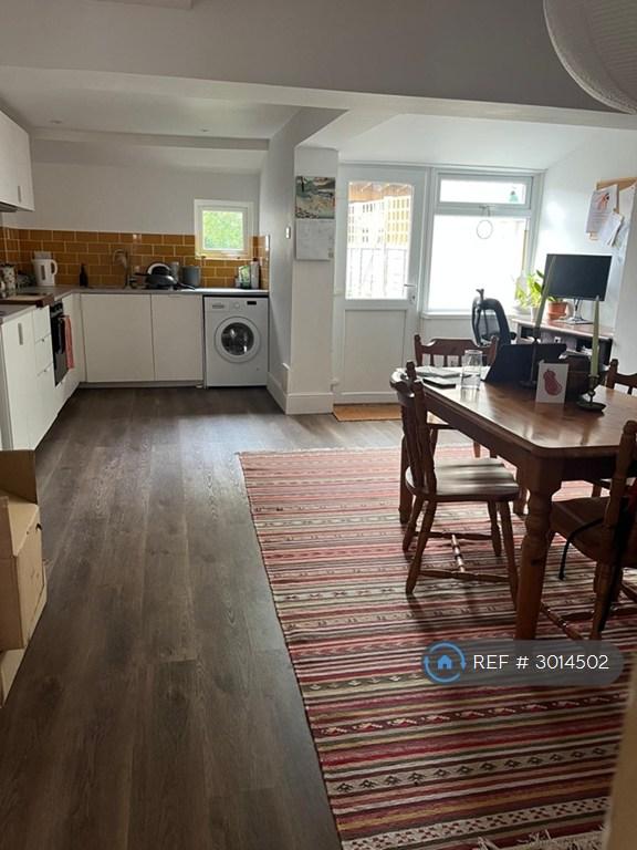 House in Bristol, Horfield - More