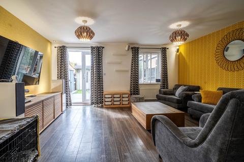 4 bedroom semi-detached house for sale, San Andres Drive, Milton Keynes MK3