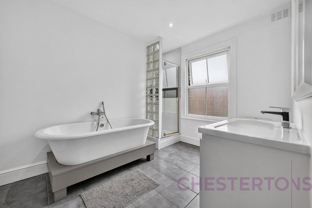House in London - View 4