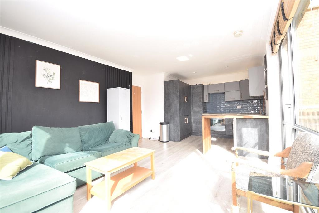 Apartment in Leeds - View 4