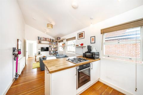1 bedroom flat for sale, Chatsworth Road, London, E5