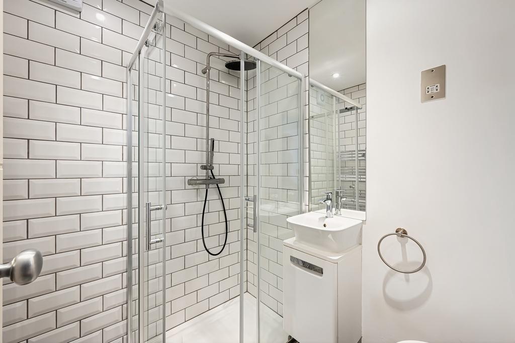 Apartment in London - More