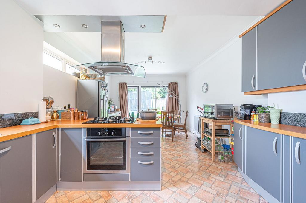 House in London, West Finchley - View 4