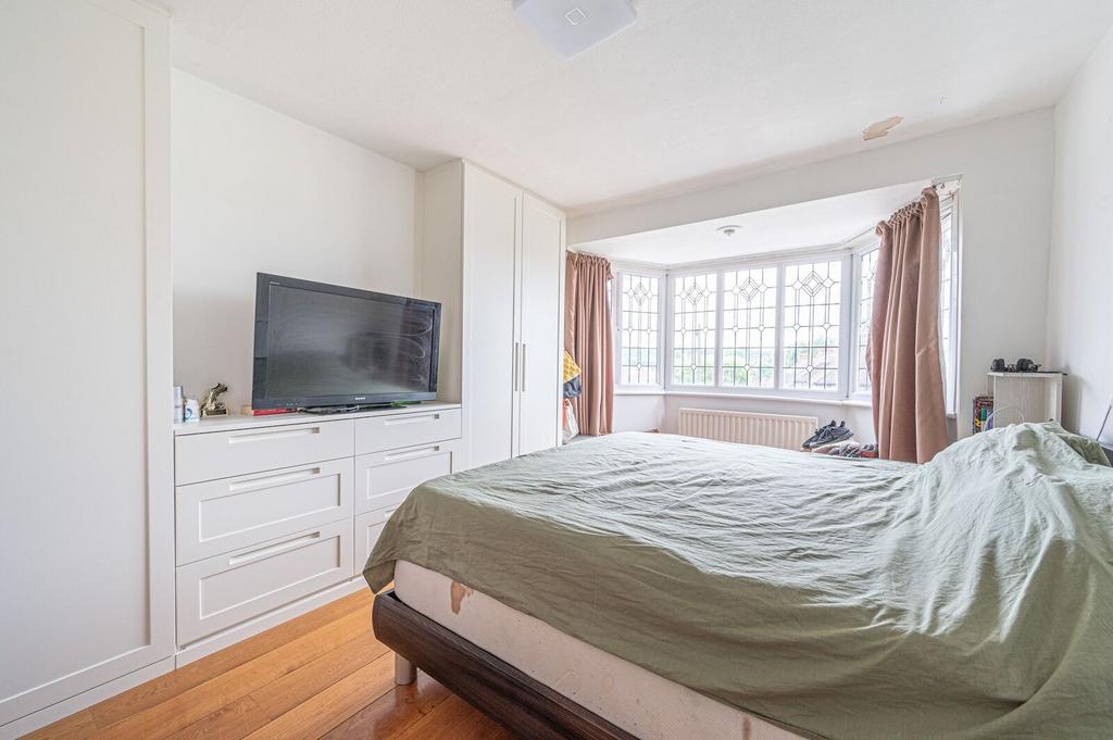 House in London, West Finchley - More