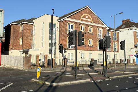 2 bedroom flat for sale, Brighton Road, Purley CR8