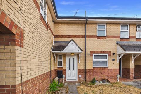 2 bedroom terraced house for sale, Blackburn Avenue, Brough