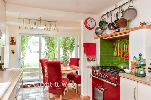 4 bedroom terraced house for sale, Bates Road, Brighton, East Sussex