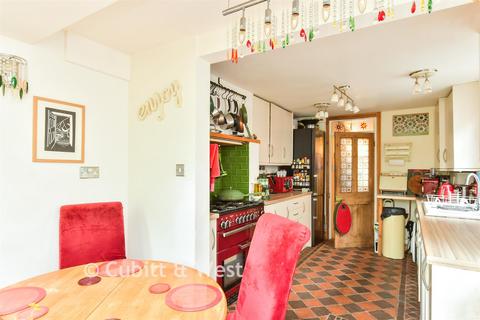 4 bedroom terraced house for sale, Bates Road, Brighton, East Sussex