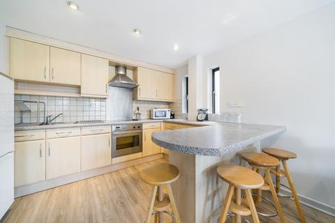 2 bedroom flat for sale, Upper Thames Street, London, EC4V