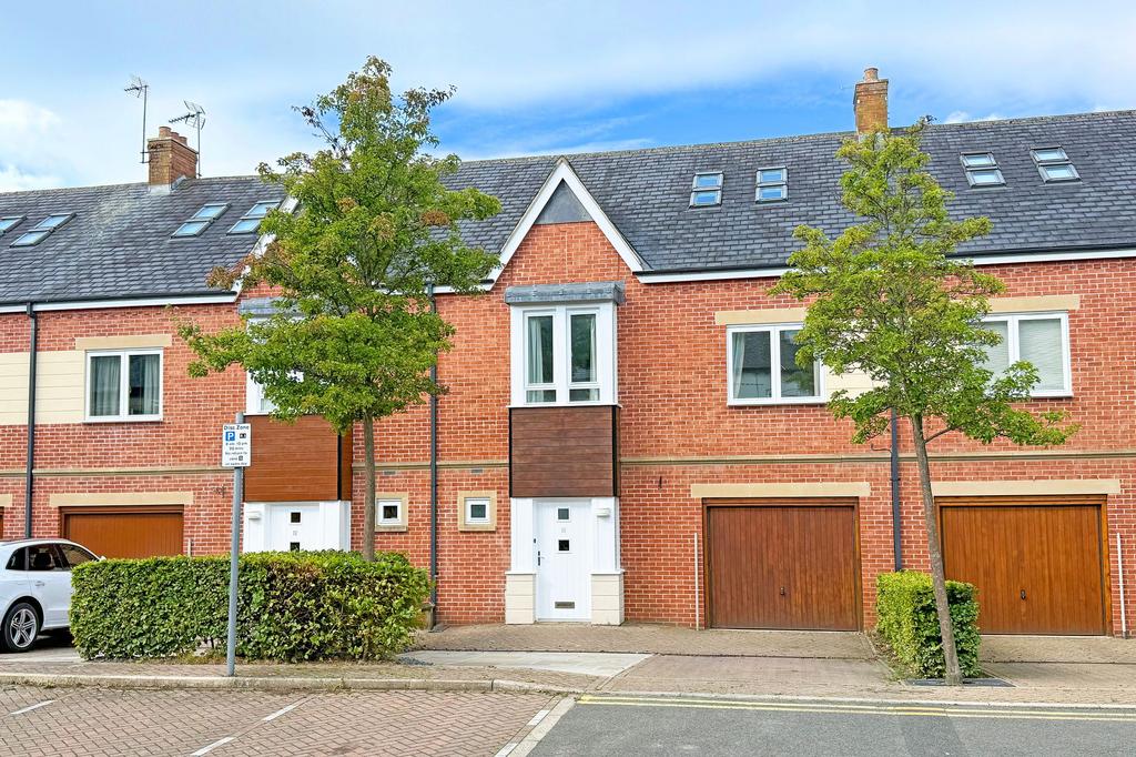 House in Harrogate - View 3