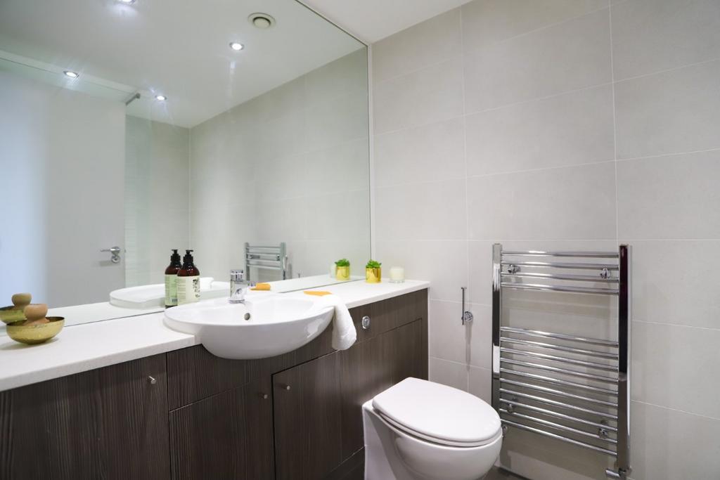 Apartment in Manchester - View 5