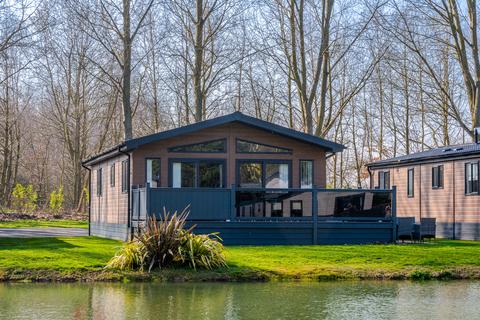 2 bedroom bungalow for sale, Melbourne Road, York YO42