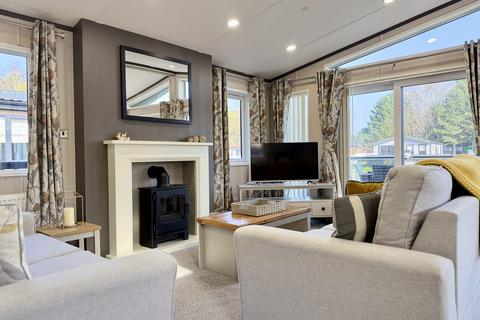 2 bedroom bungalow for sale, Melbourne Road, York YO42