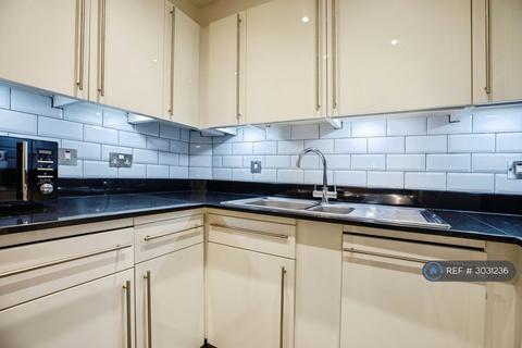 1 bedroom flat to rent, St. Saviours Wharf, London, SE1