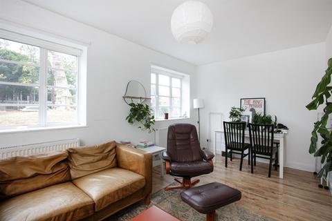 Grove Lane, Camberwell, SE5