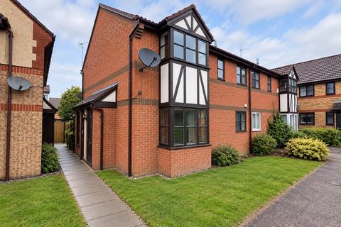 2 bed house for rent in Columbine Close, Bedford