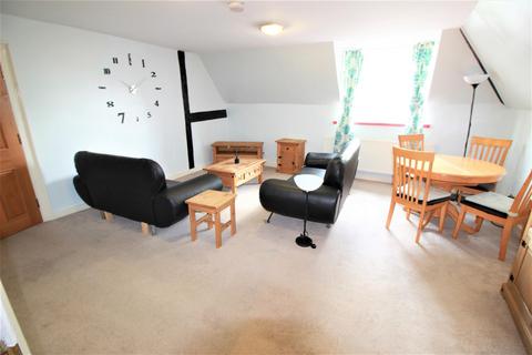 2 bedroom flat to rent, The Beeches, High Street, Cowley