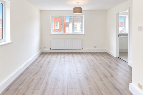 Studio to rent, Flat 6, 41 Grafton Road, Bedford
