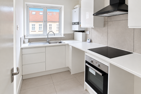 Studio to rent, Flat 6, 41 Grafton Road, Bedford