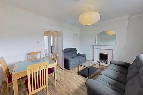 2 bedroom flat to rent, Moat Drive, Edinburgh, Midlothian, EH14