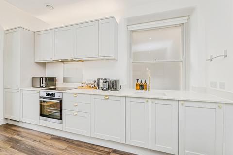 1 bedroom apartment for sale, Sophia Close, Cardiff