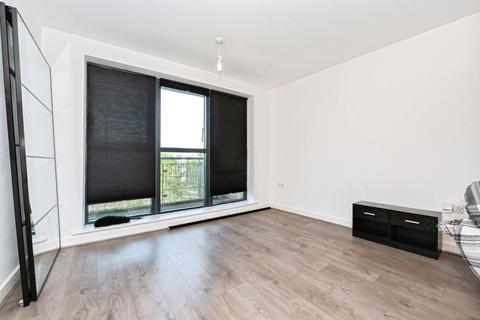1 bedroom flat for sale, Redwing Crescent, Waterstone Way, Greenhithe, Kent, DA9