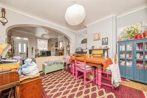 2 bedroom terraced house for sale, Wellesley Road, Ipswich, Suffolk, IP4