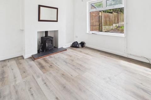 2 bedroom semi-detached house to rent, Peel Street, South Normanton, DE55