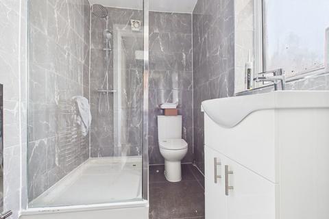 2 bedroom semi-detached house to rent, Peel Street, South Normanton, DE55