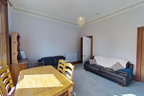 3 bedroom flat to rent, Bruntsfield Place, Edinburgh, Midlothian, EH10
