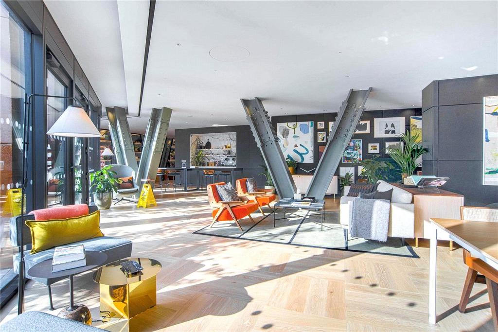 Apartment in London - More