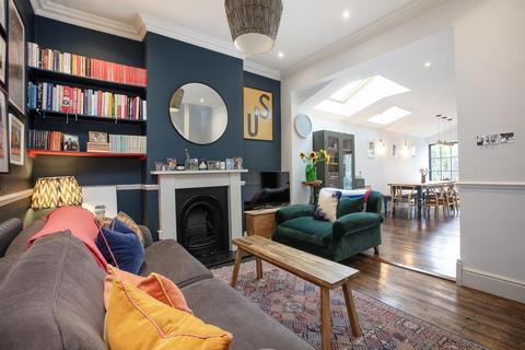 3 bedroom terraced house for sale, Gordon Road, Nunhead, SE15