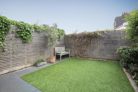 3 bedroom terraced house for sale, Gordon Road, Nunhead, SE15