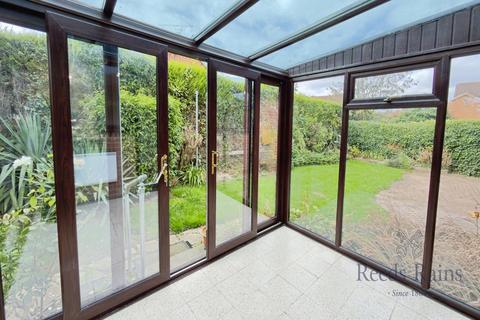 3 bedroom bungalow for sale, The Hamlet, Goole DN14
