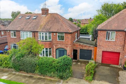 3 bedroom semi-detached house for sale, Middlethorpe Grove, York