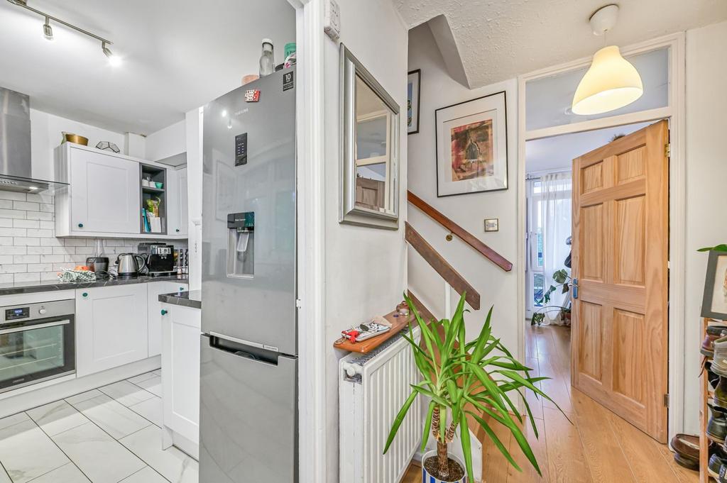 House in London - View 4