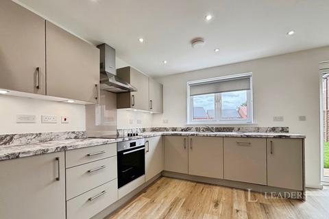 4 bedroom semi-detached house to rent, Carrington Way, Keresley End, Coventry, CV7