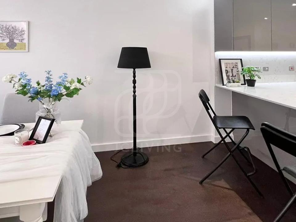 Apartment in London - View 2