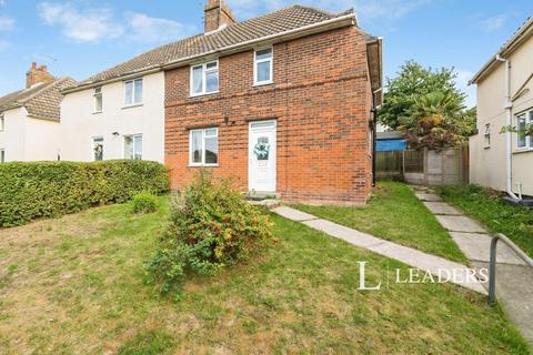 3 bedroom semi-detached house to rent, Hill Road, Lowestoft, Suffolk, NR32