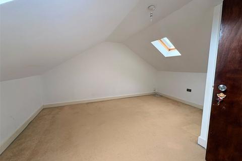 4 bedroom semi-detached house to rent, Hughes Road, Ashford, Surrey, TW15