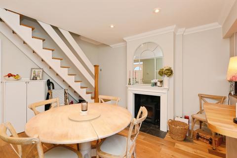 2 bedroom semi-detached house for sale, Lea Road, Hoddesdon