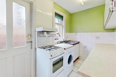 3 bedroom semi-detached house for sale, Sun Wood Avenue, Shelf, Halifax