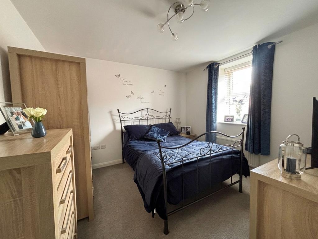 Apartment in Salford, Greater Manchester - More